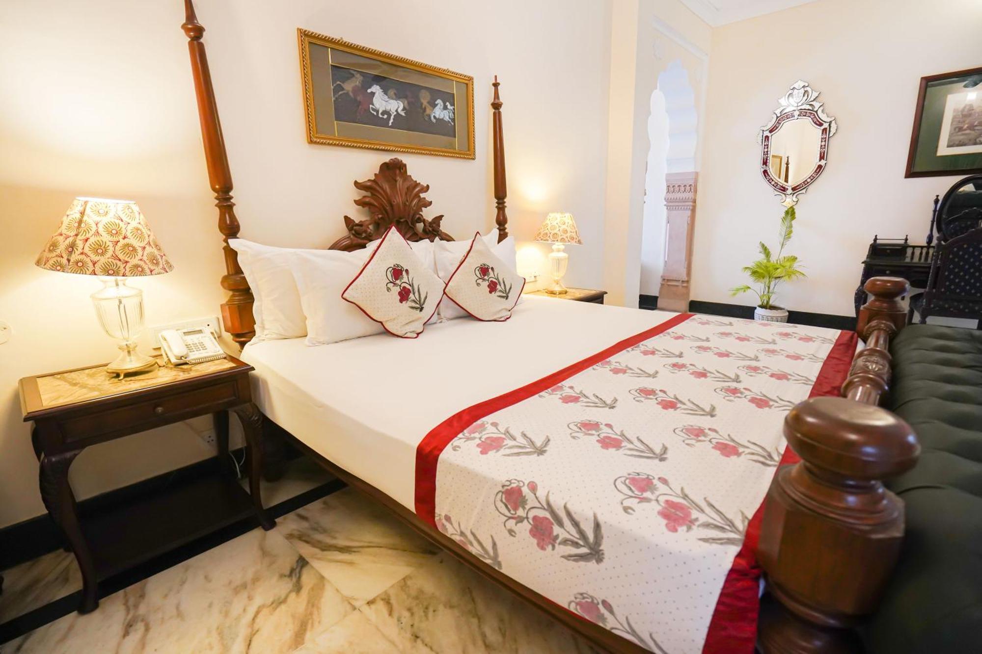 Khas Bagh Hotell Jaipur Exteriör bild